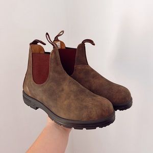 NWOT Blundstone Men’s 585 Rustic Brown Classic Chelsea Boots